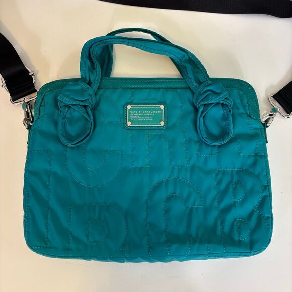 Marc by Marc Jacobs Turquoise 13" Laptop Crossbody Carrying Case Bag - Picture 2 of 7